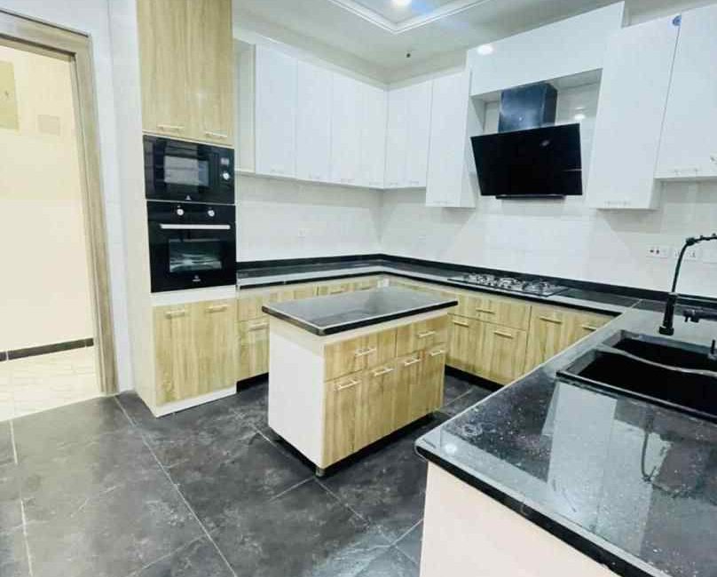 KITCHEN-1